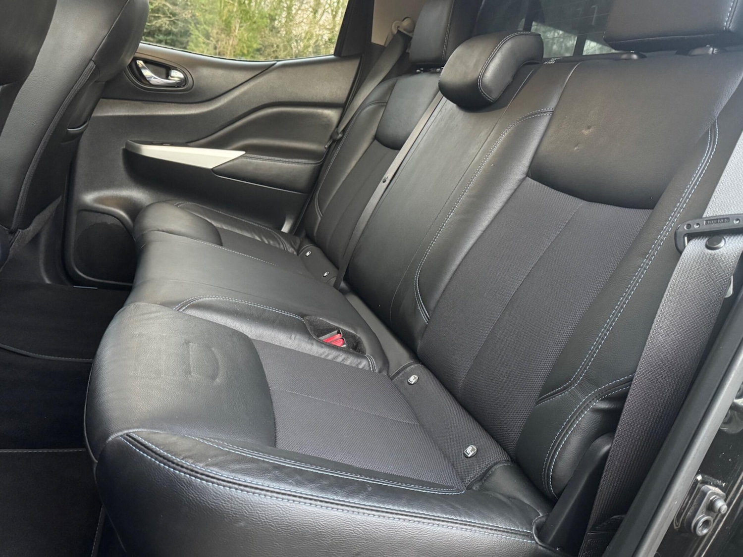 Used Nissan Navara 2021 for sale - 76898308: Photo 41