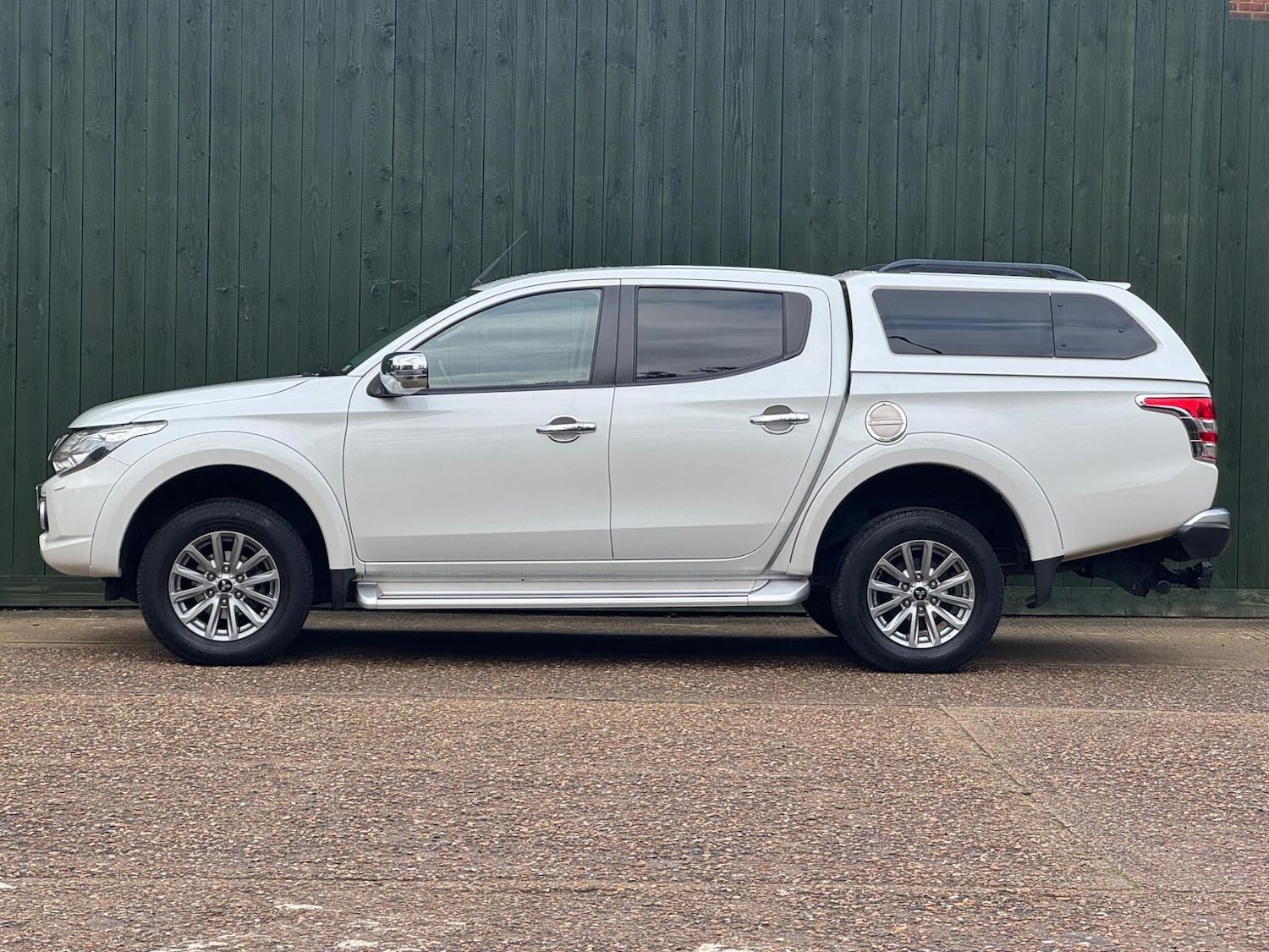 Used Mitsubishi L200 2017 for sale - 76550068: Photo 10