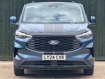 Used Ford Transit Custom 2024 for sale - 79821117: Photo