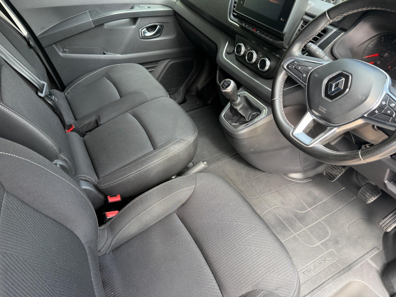 Used Renault Trafic 2022 for sale - 78115532: Photo 8