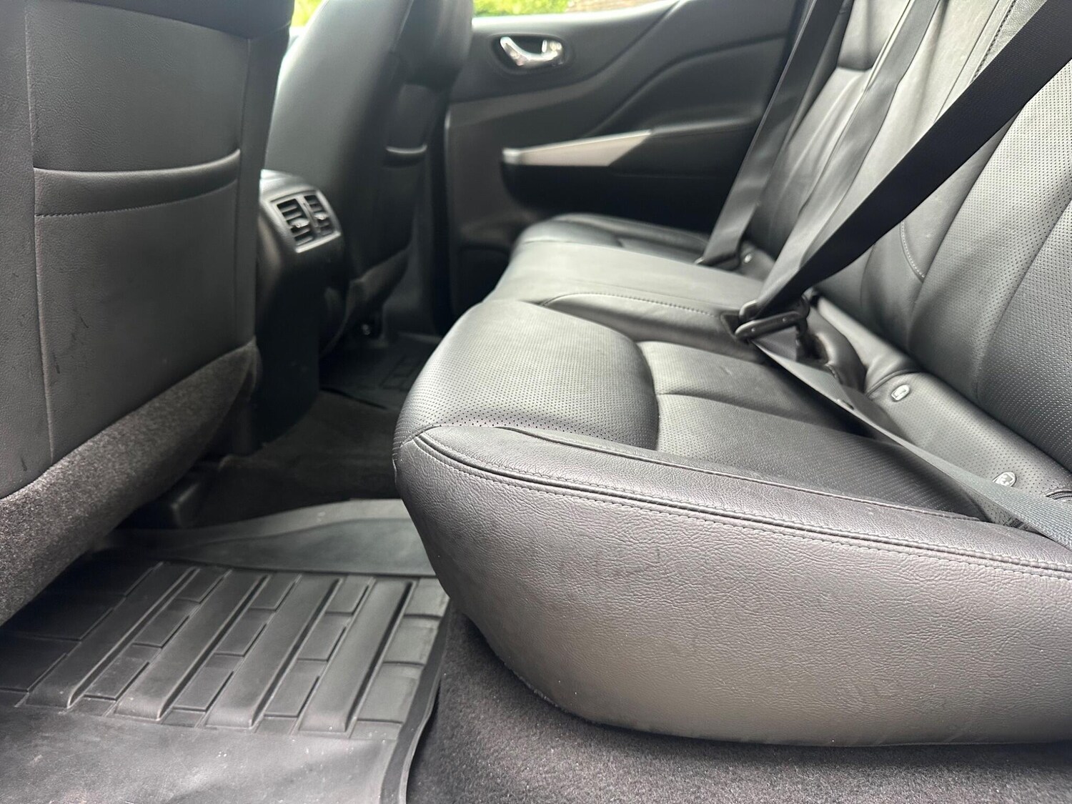 Used Nissan Navara 2018 for sale - 76001672: Photo 49