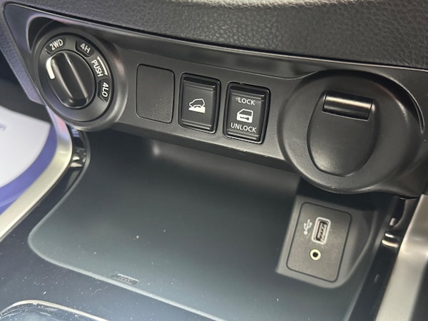 Used Nissan Navara 2020 for sale - 76259463: Photo 22