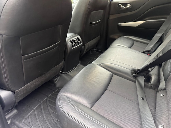Used Nissan Navara 2020 for sale - 76259463: Photo 38