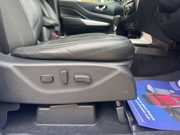 Used Nissan Navara 2020 for sale - 76259463: Photo 51
