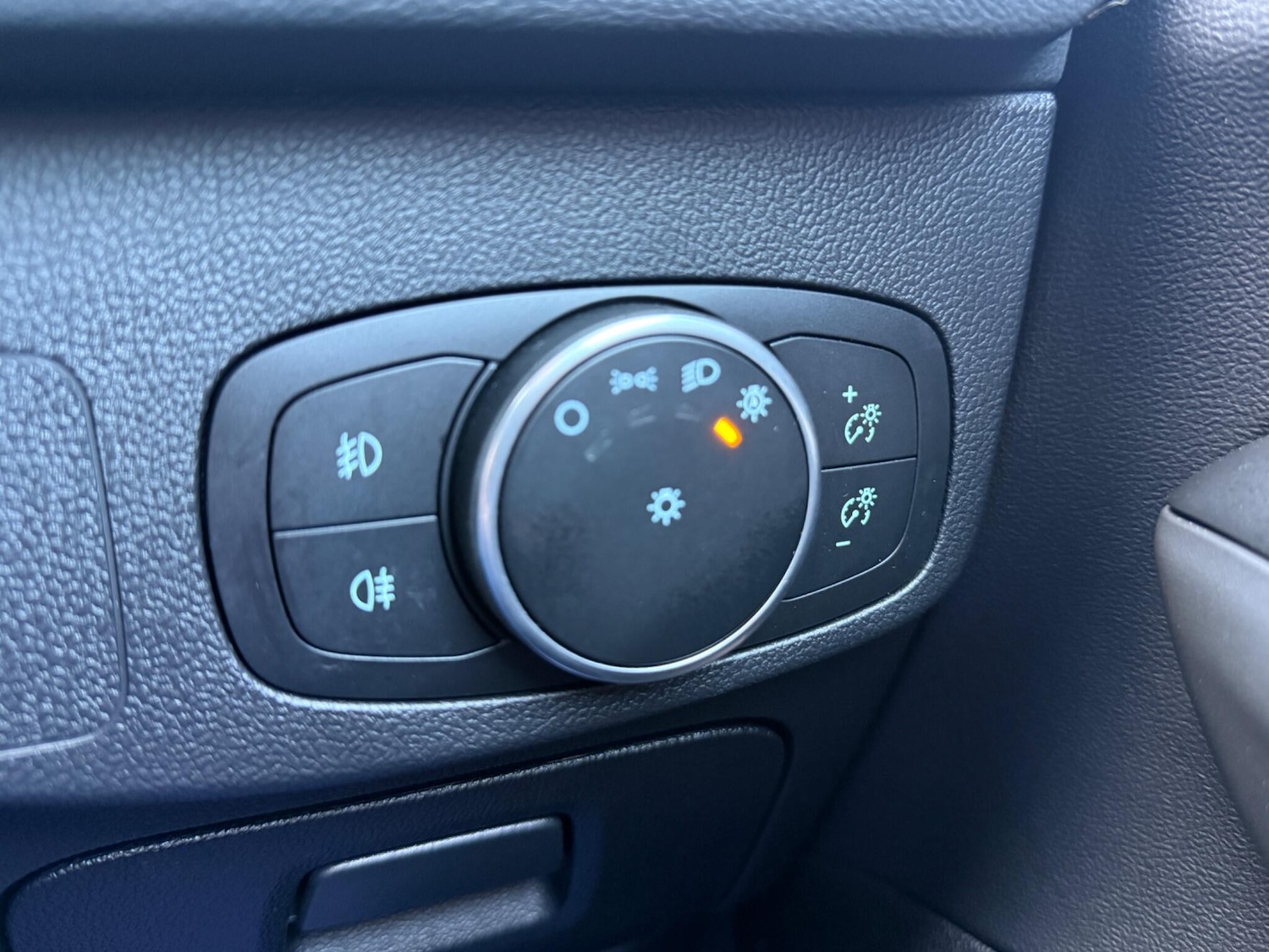 Used Ford Focus 2020 for sale - 78171007: Photo 43