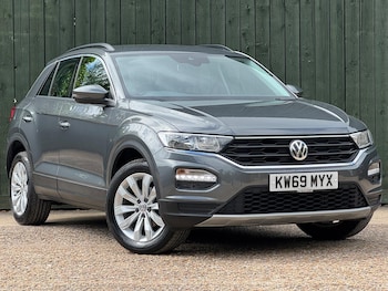 Used Volkswagen T-Roc 2020 for sale - 78891329: Photo