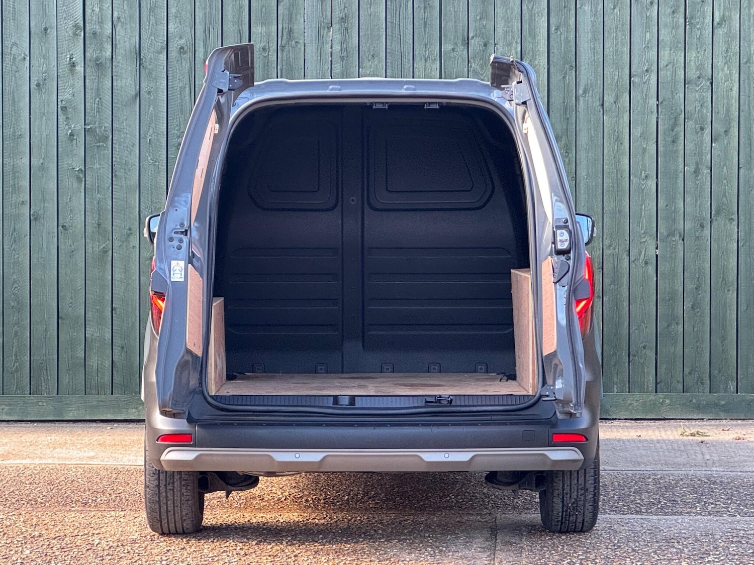 Used Nissan Other 2024 for sale - 78019249: Photo 15