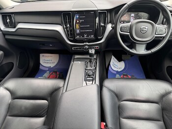 Used Volvo XC60 2019 for sale - 78276092: Photo