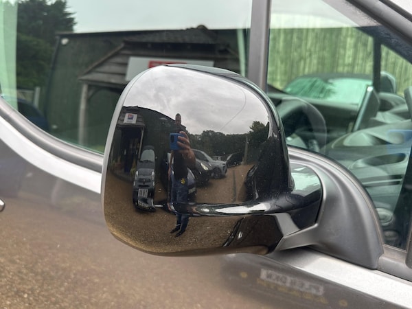 Used Peugeot Partner 2021 for sale - 75431684: Photo 41