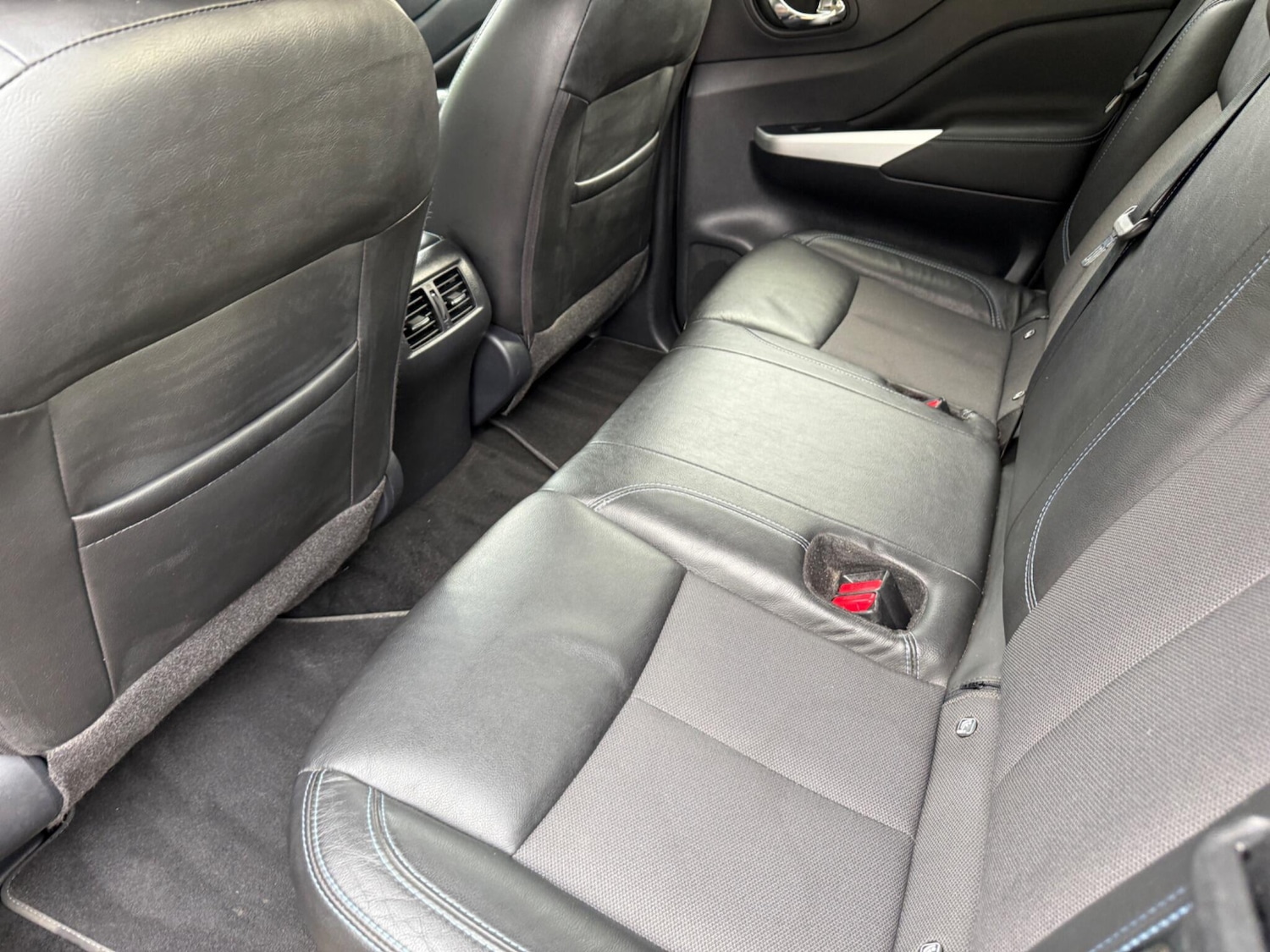 Used Nissan Navara 2021 for sale - 76549962: Photo 22