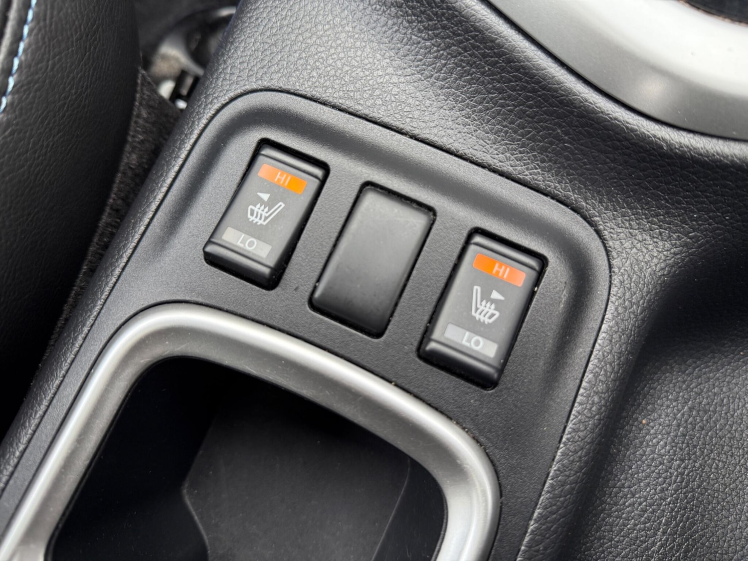 Used Nissan Navara 2021 for sale - 76549962: Photo 32