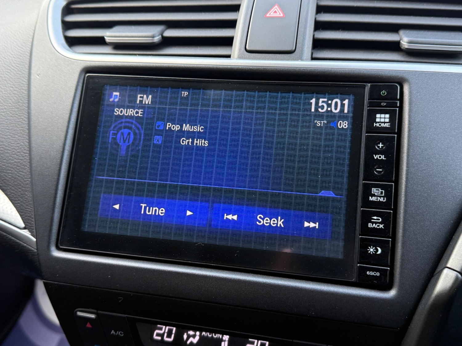 Used Honda Civic 2016 for sale - 76201016: Photo 8