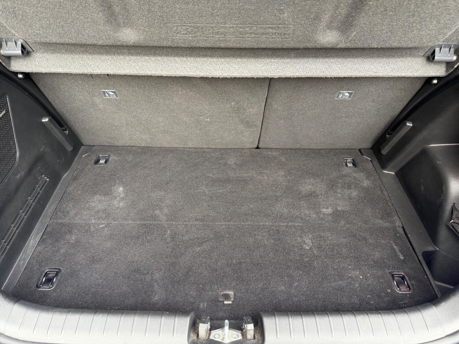 Used Hyundai i20 2023 for sale - 77469331: Photo 40