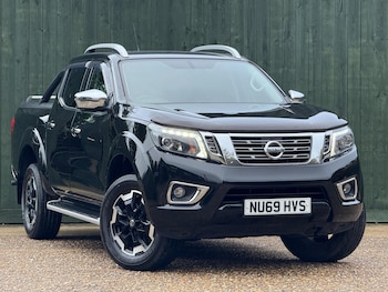 Nissan - Navara