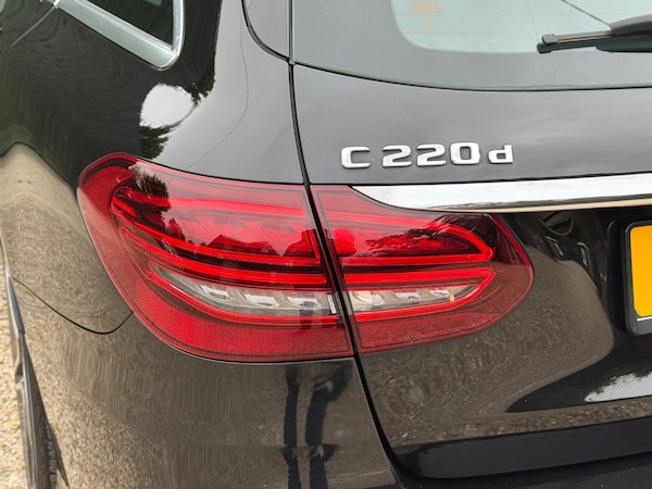 Used Mercedes-Benz C Class 2019 for sale - 76270258: Photo 50