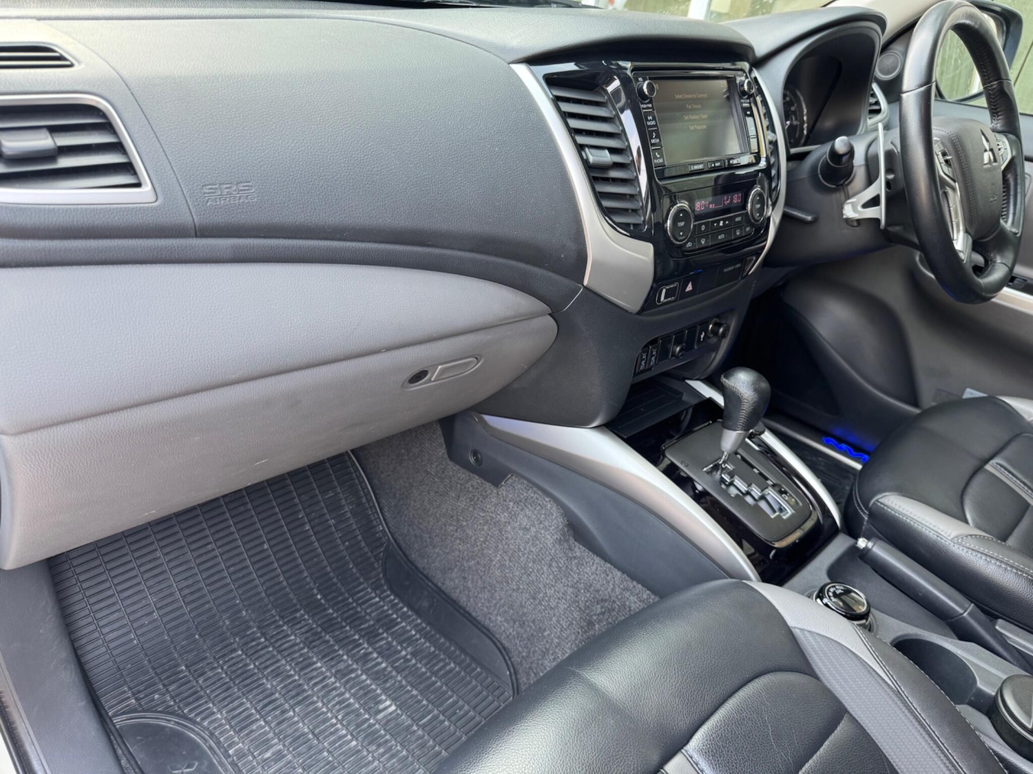 Used Mitsubishi L200 2017 for sale - 77993812: Photo 11