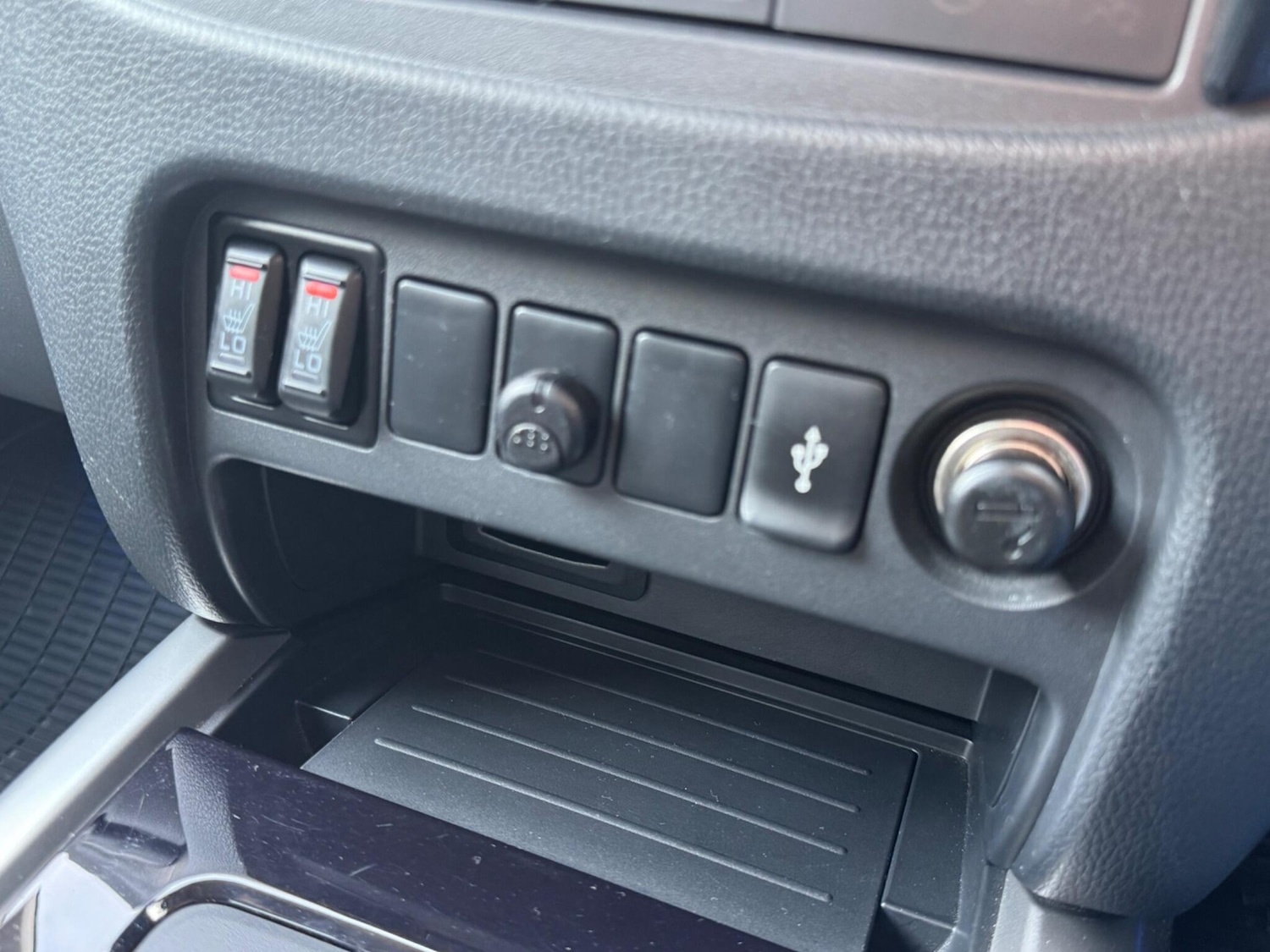 Used Mitsubishi L200 2017 for sale - 77993812: Photo 19