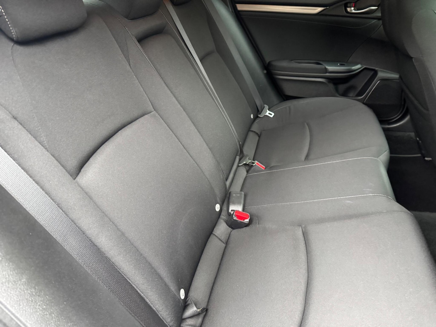 Used Honda Civic 2019 for sale - 77598247: Photo 18