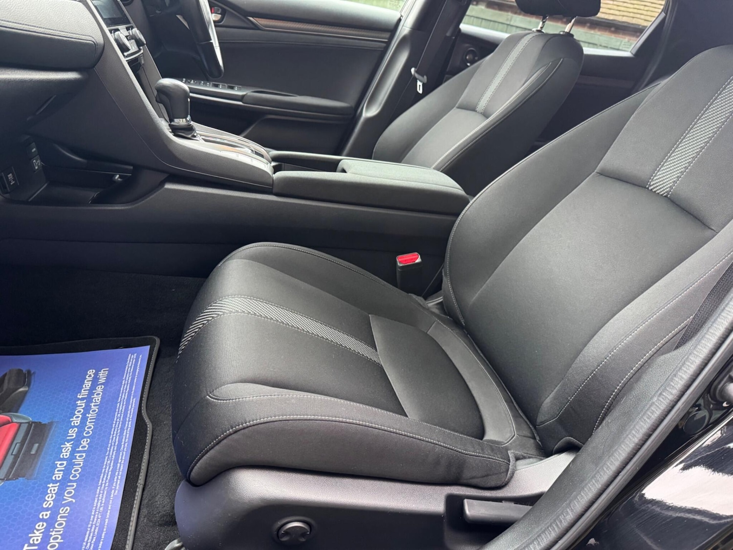 Used Honda Civic 2019 for sale - 77598247: Photo 40