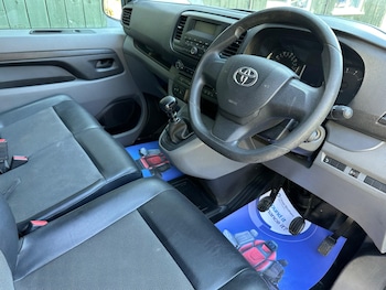 Used Toyota ProAce 2019 for sale - 79061732: Photo