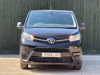 Used Toyota ProAce 2019 for sale - 79061732: Photo