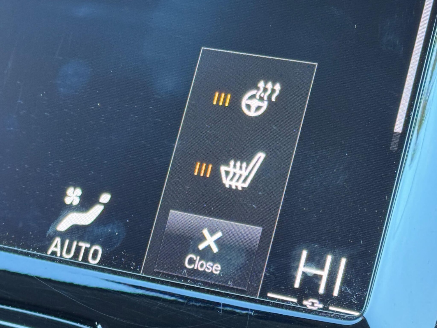 Used Volvo XC90 2018 for sale - 77229352: Photo 36