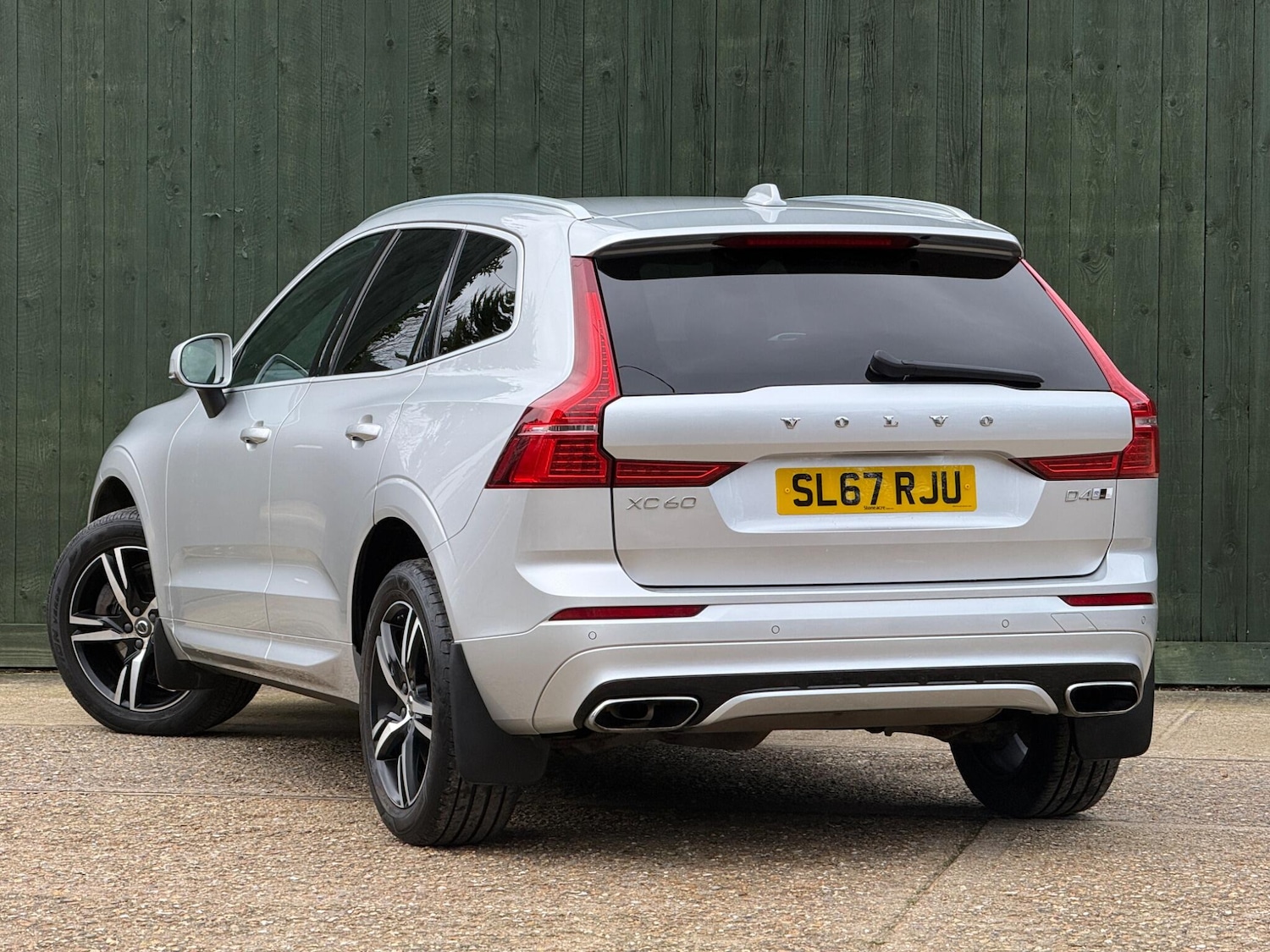 Used Volvo XC60 2017 for sale - 77497128: Photo 13