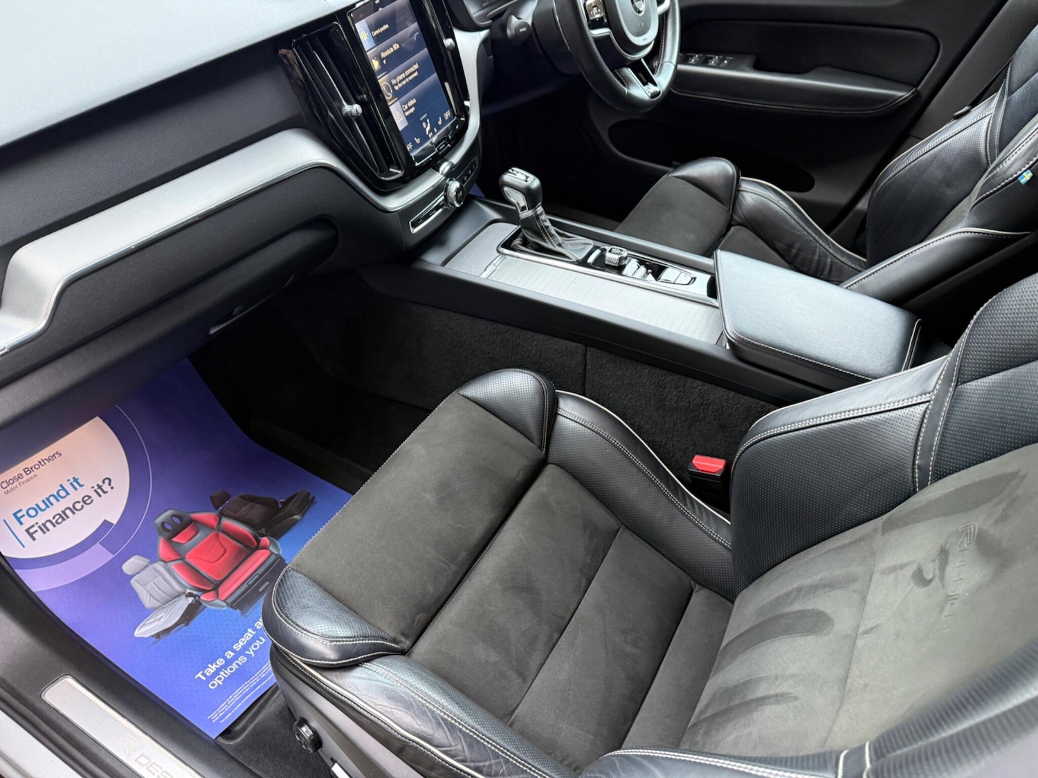 Used Volvo XC60 2017 for sale - 77497128: Photo 31