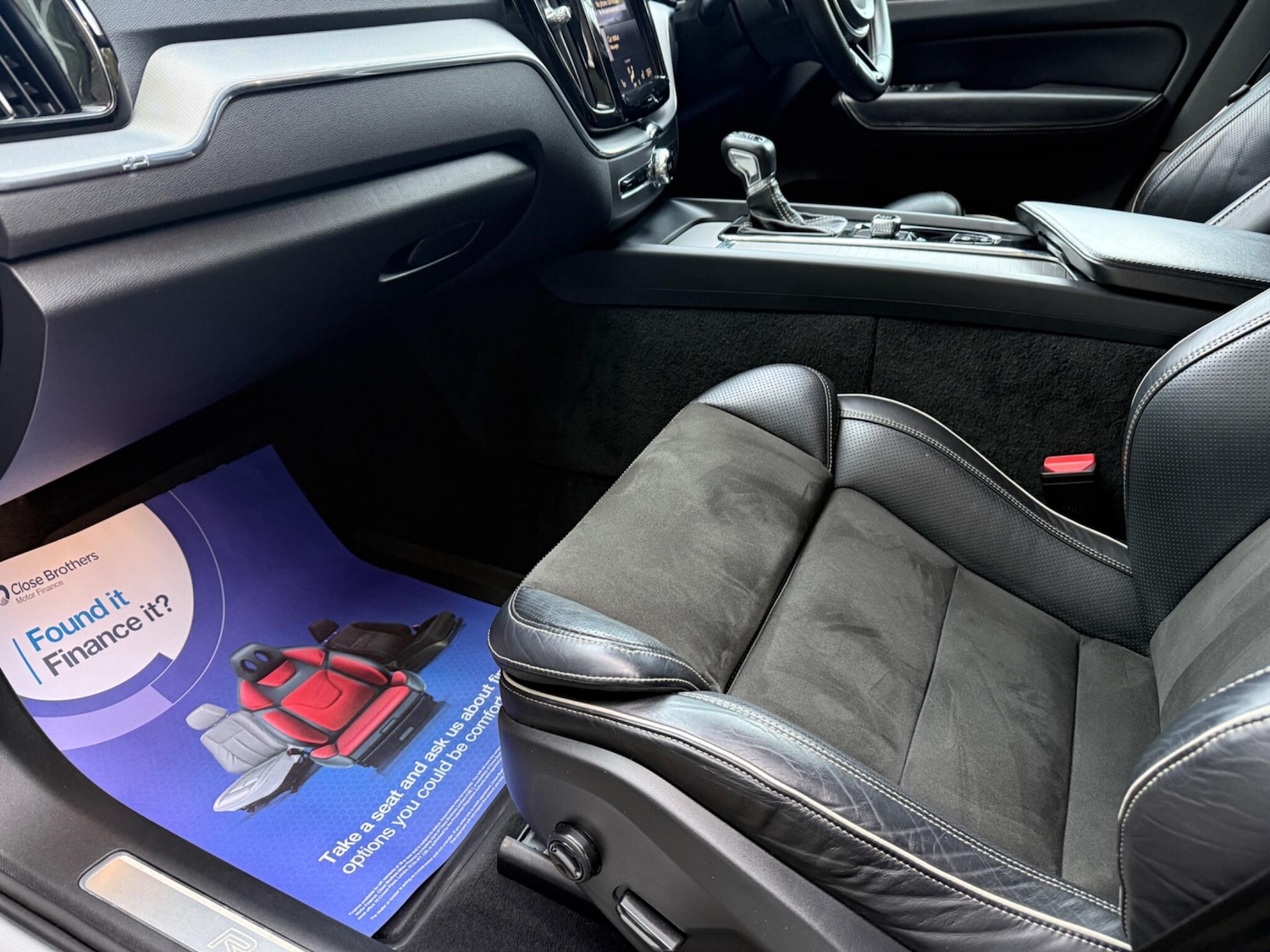 Used Volvo XC60 2017 for sale - 77497128: Photo 49