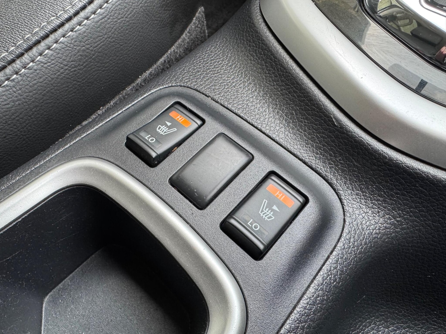 Used Nissan Navara 2018 for sale - 77993990: Photo 26