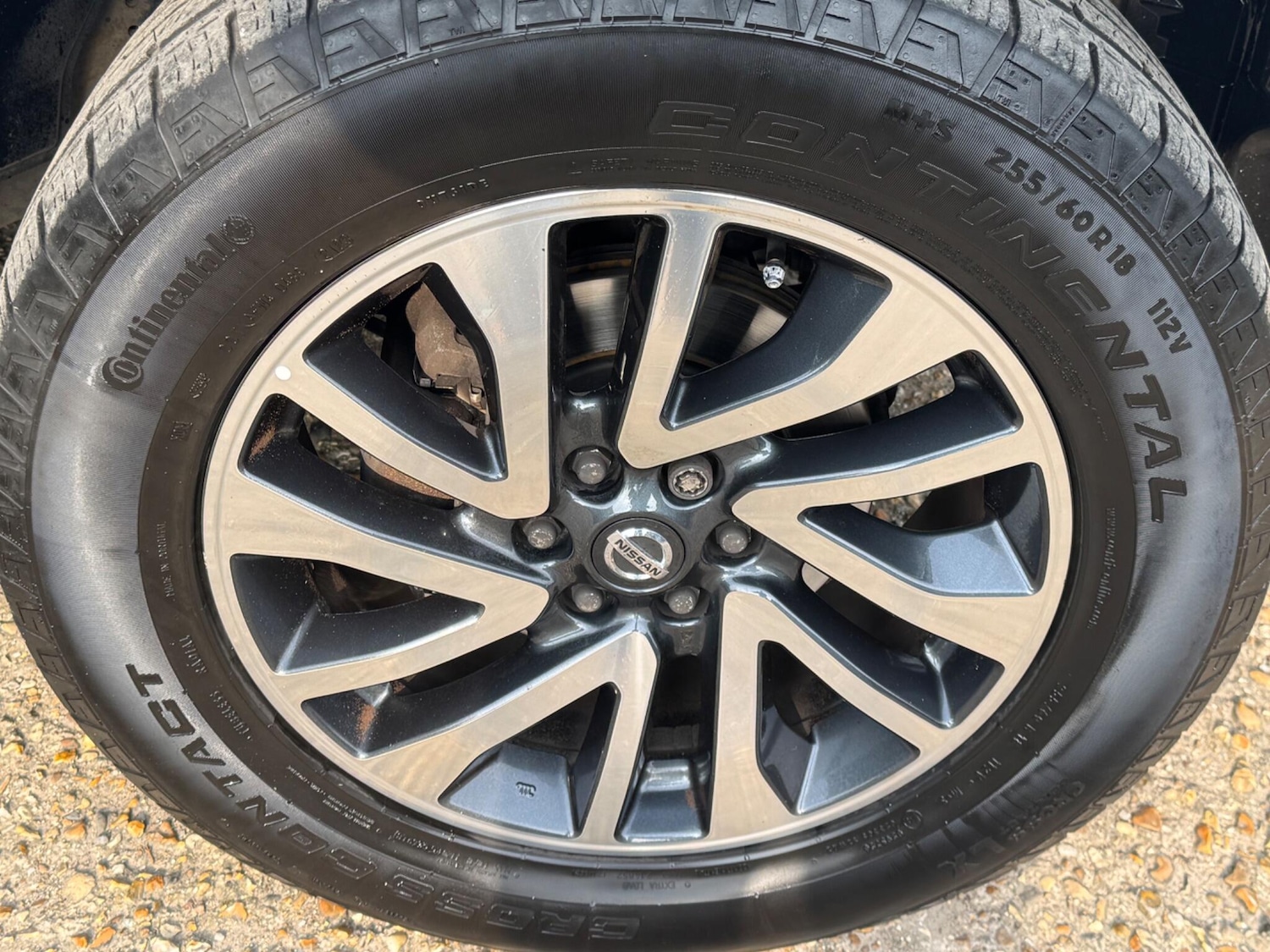 Used Nissan Navara 2018 for sale - 77993990: Photo 30