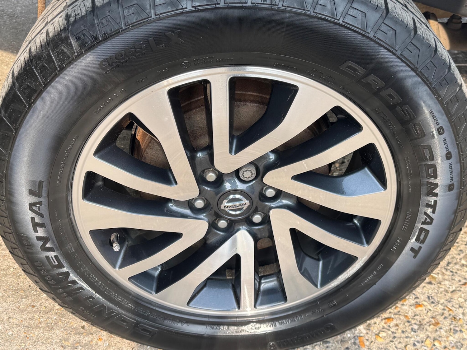 Used Nissan Navara 2018 for sale - 77993990: Photo 31