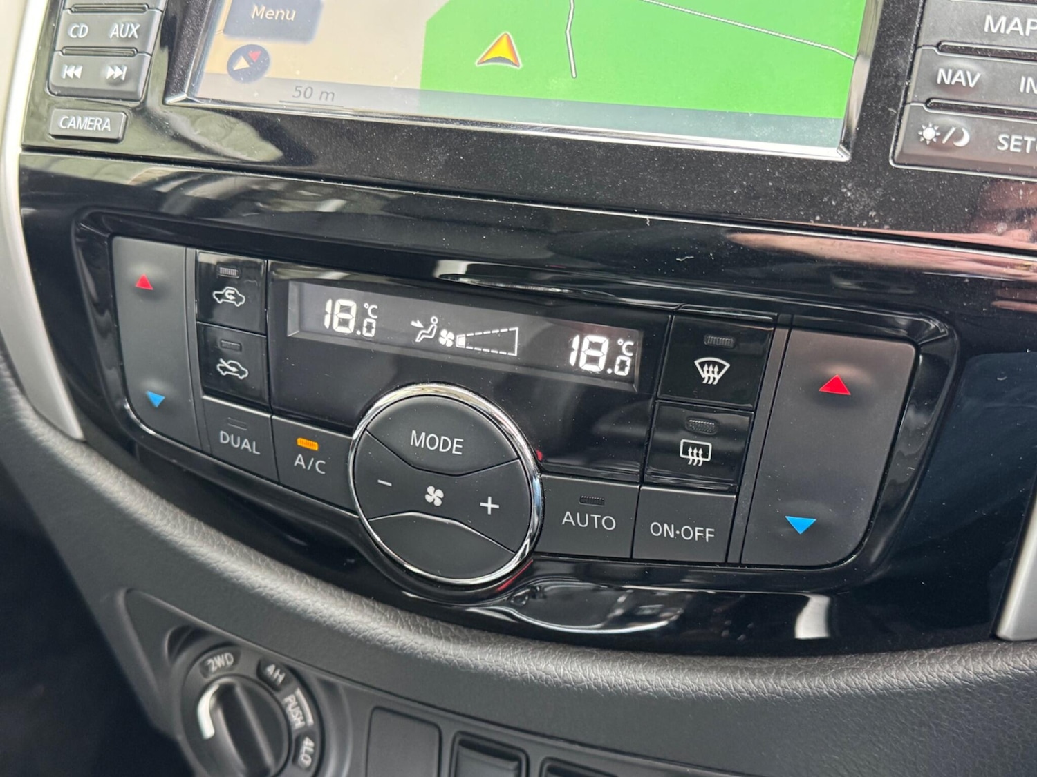 Used Nissan Navara 2018 for sale - 77993990: Photo 38