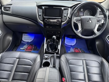 Used Mitsubishi L200 2018 for sale - 76425123: Photo