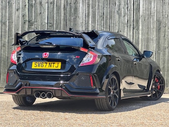 Used Honda Civic 2018 for sale - 75351741: Photo