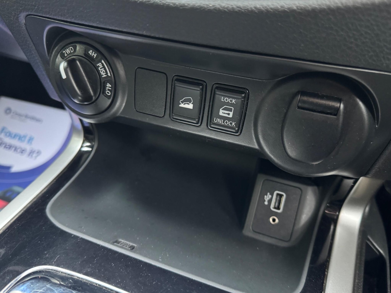 Used Nissan Navara 2020 for sale - 76832926: Photo 16