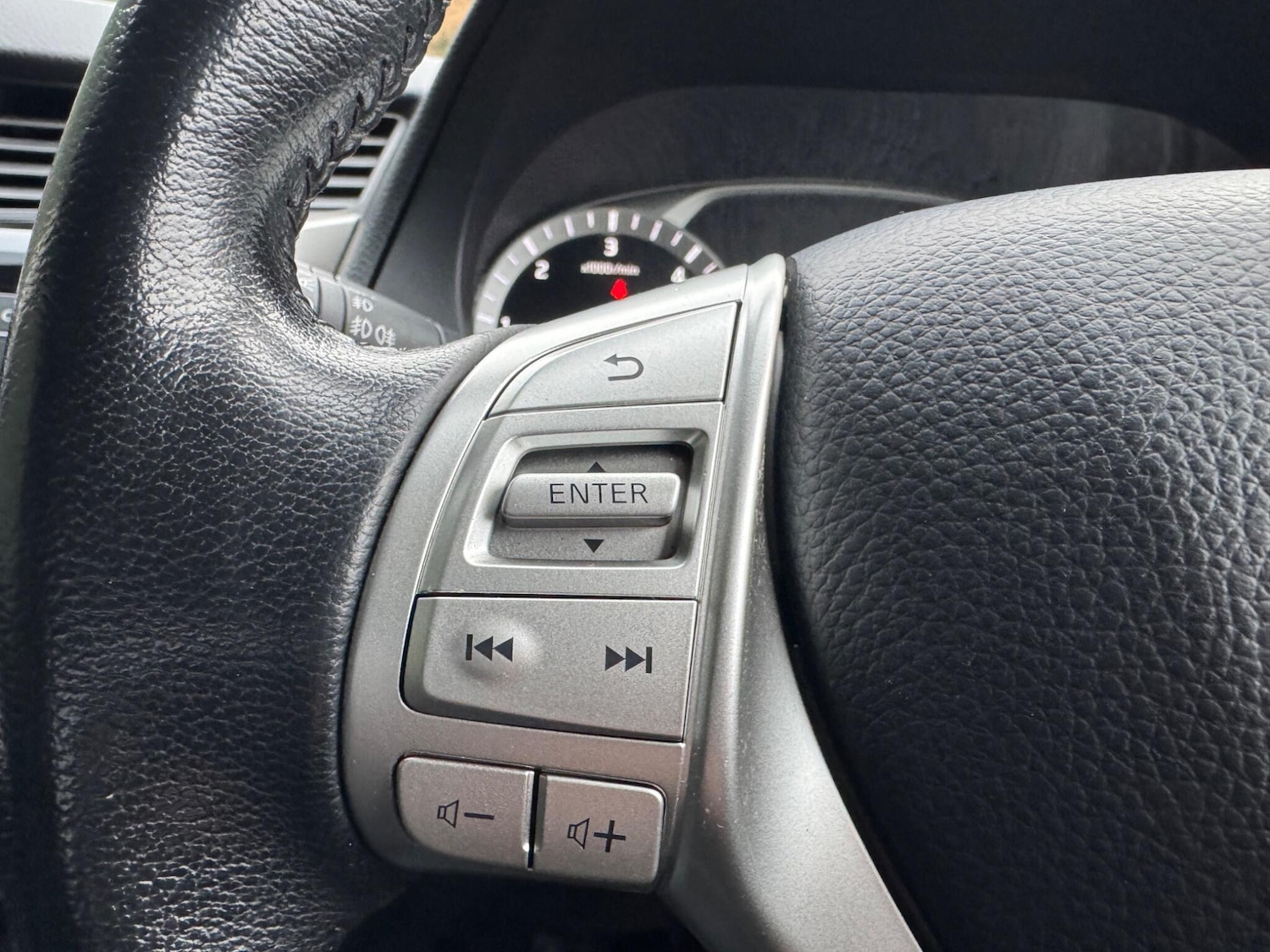 Used Nissan Navara 2020 for sale - 76832926: Photo 17