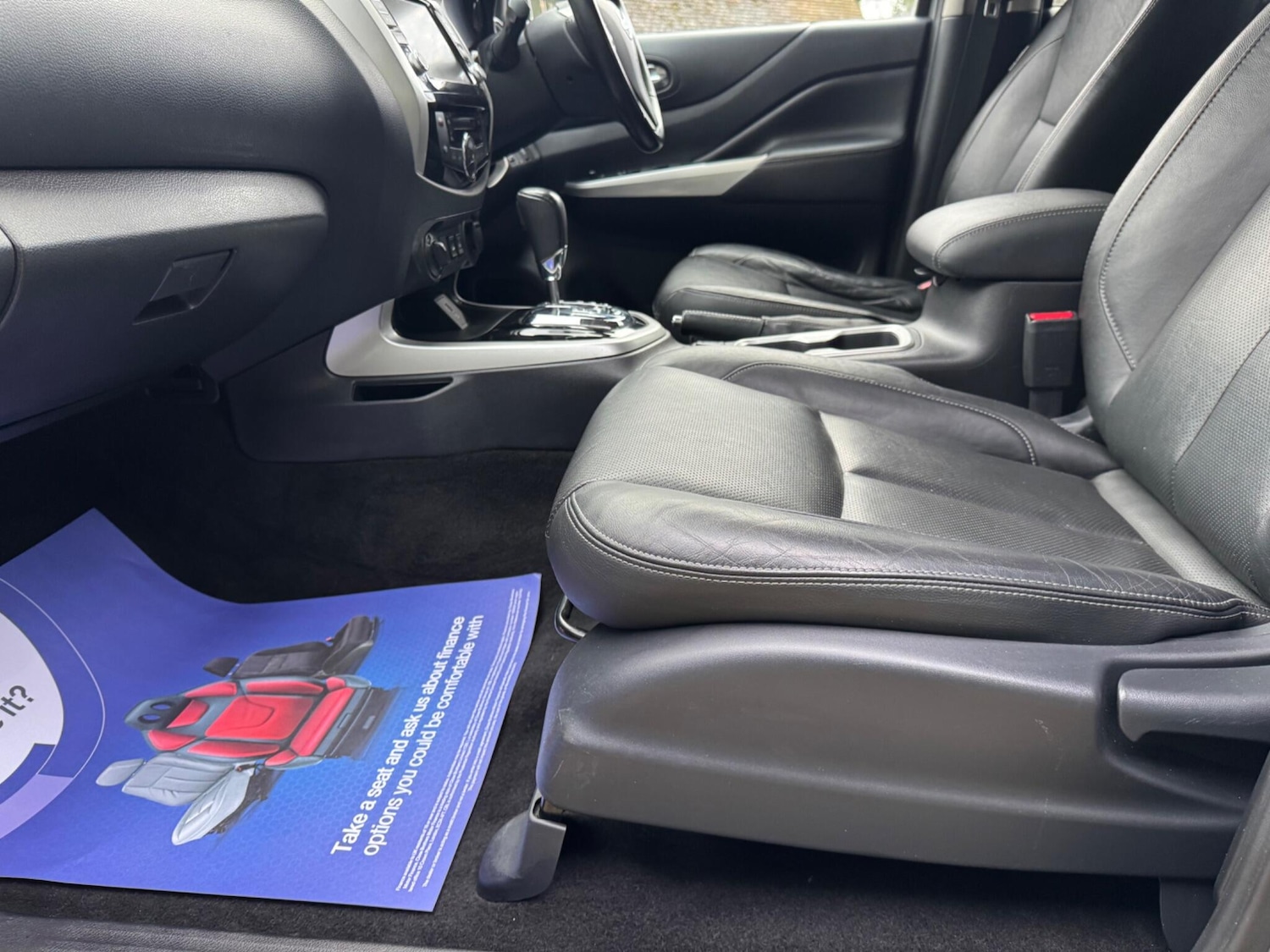 Used Nissan Navara 2020 for sale - 76832926: Photo 28