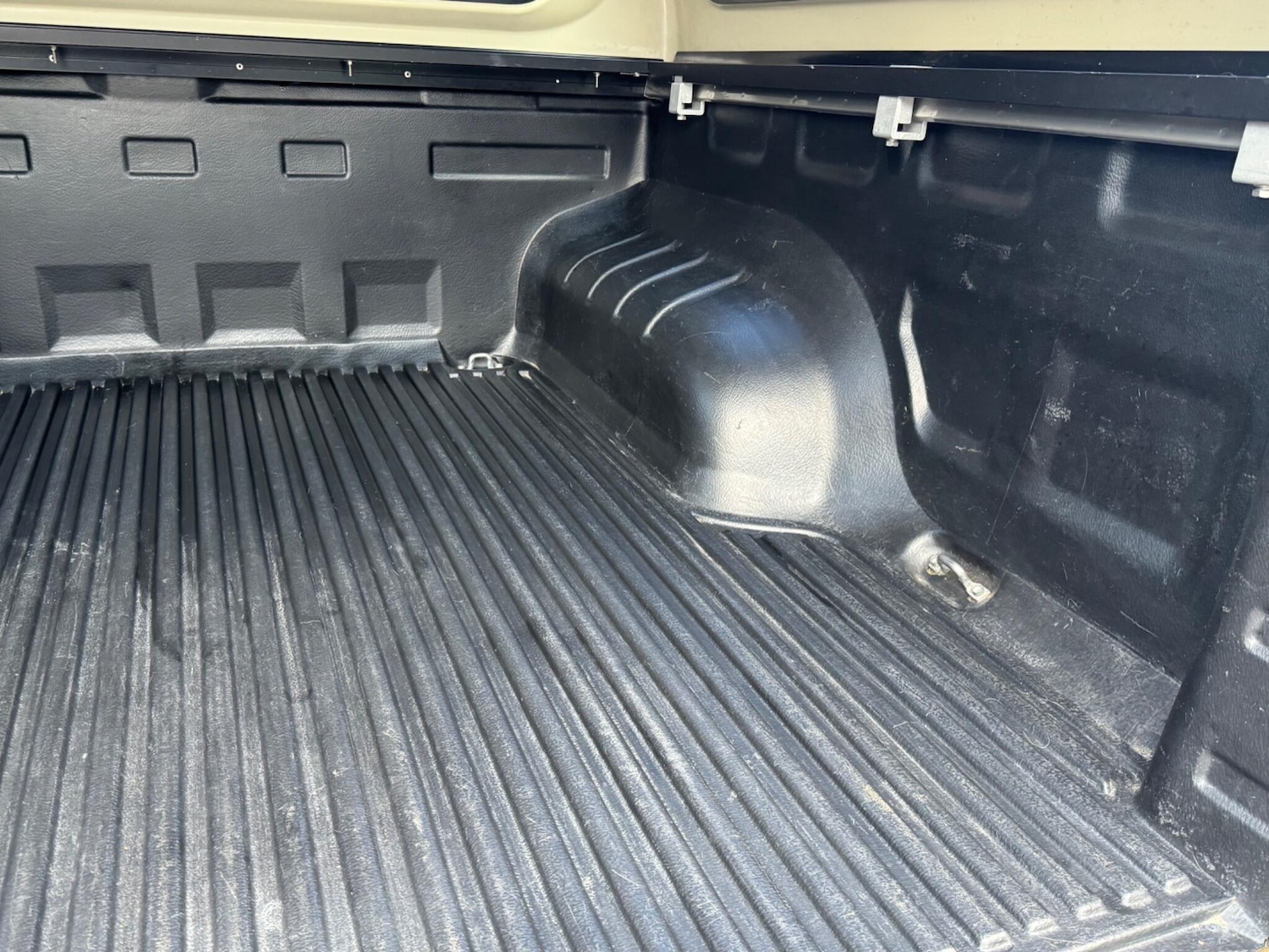 Used Volkswagen Amarok 2017 for sale - 77305187: Photo 46