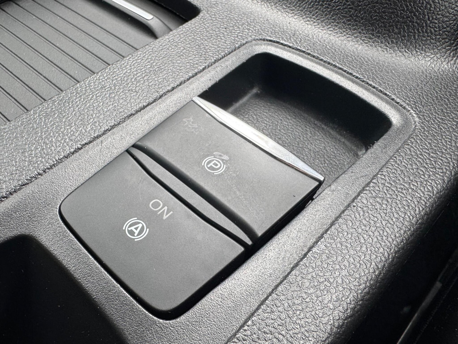 Vehicle 33