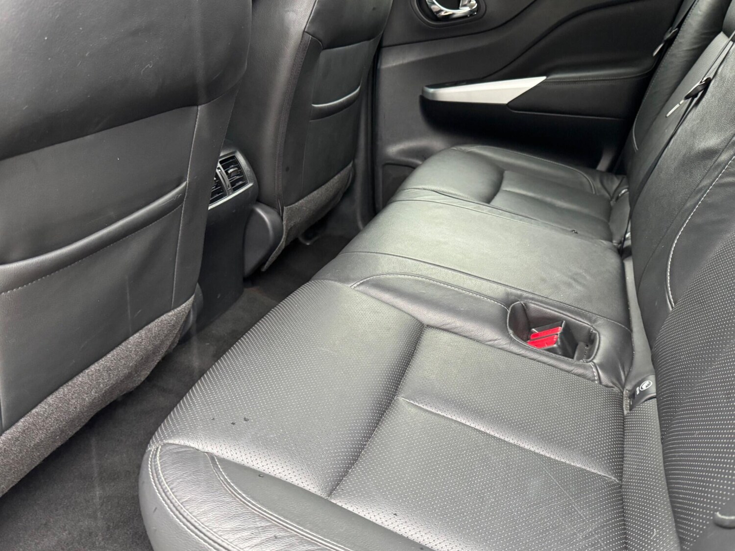 Used Nissan Navara 2018 for sale - 77191331: Photo 19