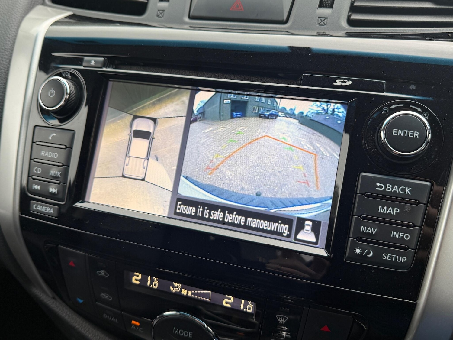 Used Nissan Navara 2018 for sale - 77191331: Photo 3