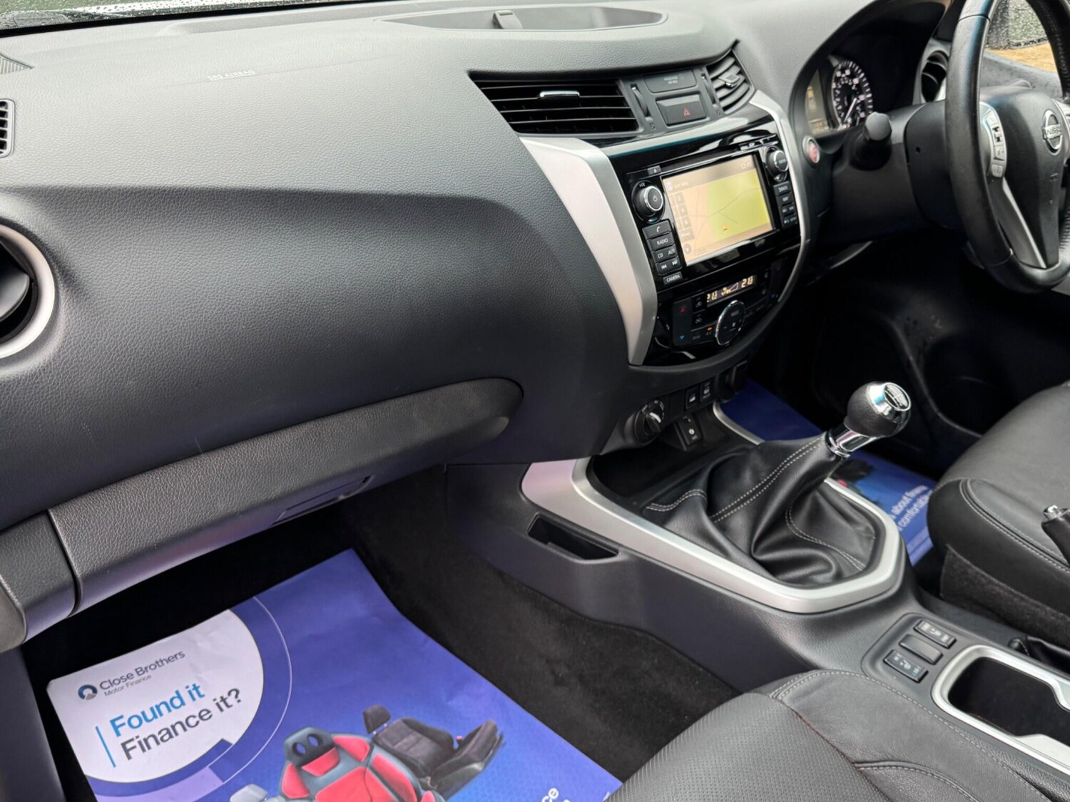 Used Nissan Navara 2018 for sale - 77191331: Photo 31