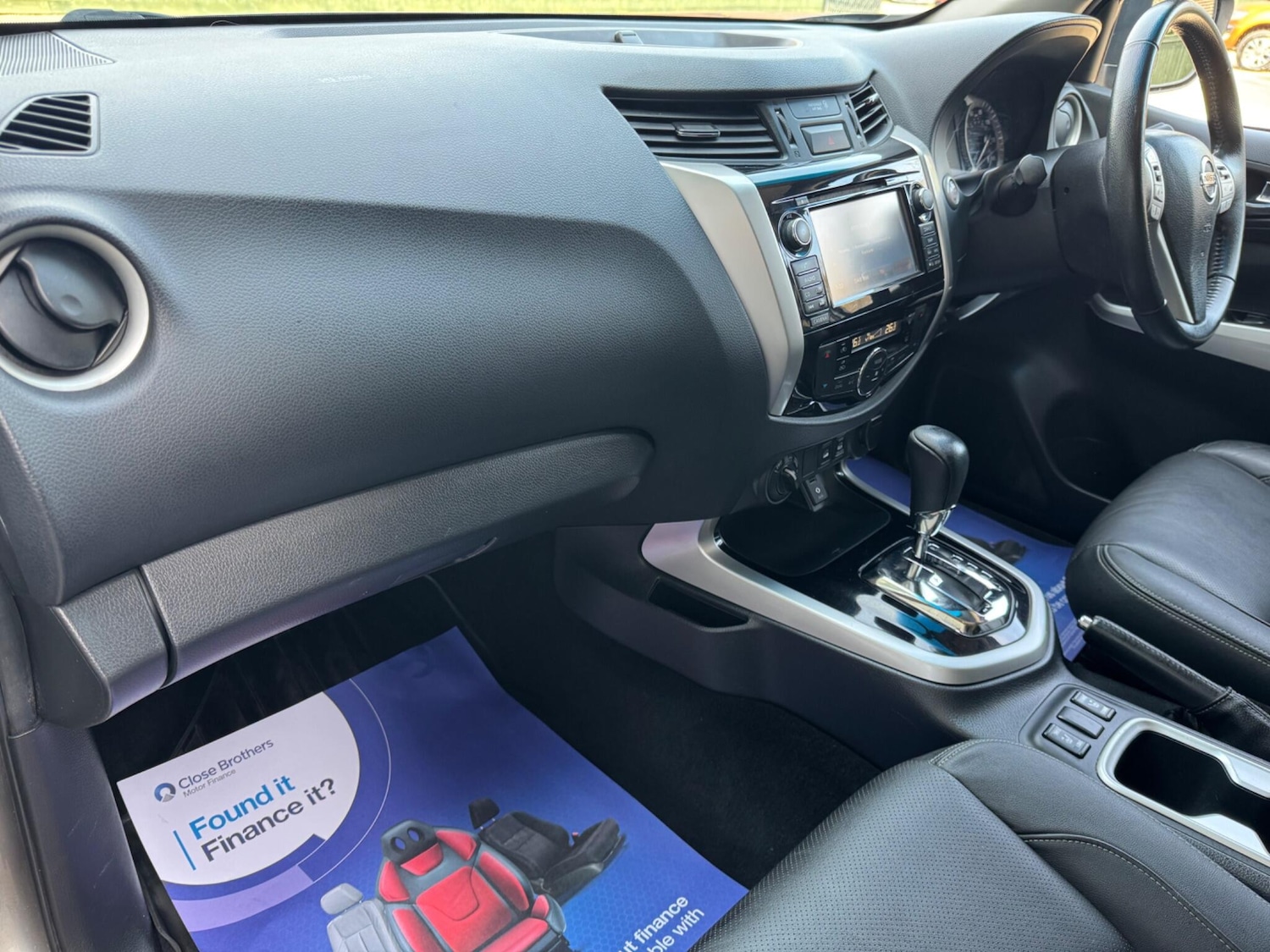 Used Nissan Navara 2016 for sale - 77970361: Photo 17