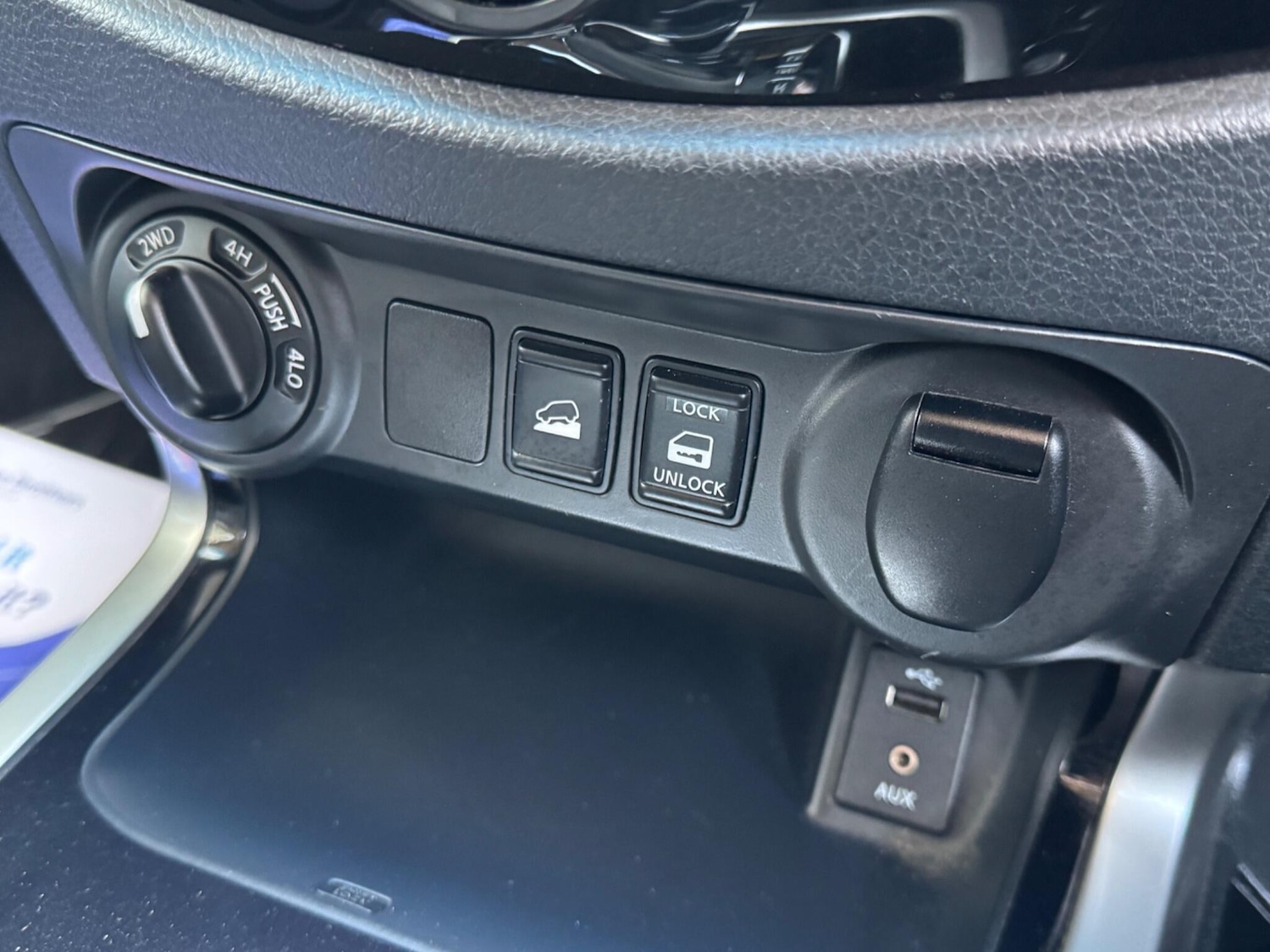 Used Nissan Navara 2016 for sale - 77970361: Photo 19