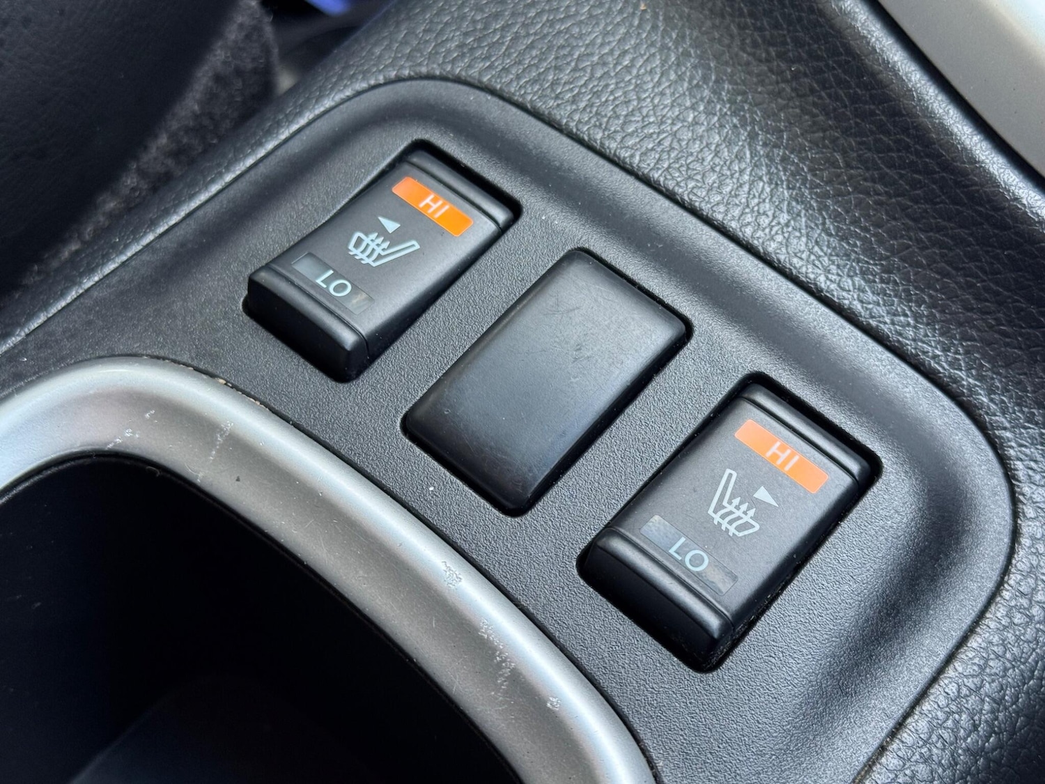 Used Nissan Navara 2016 for sale - 77970361: Photo 20