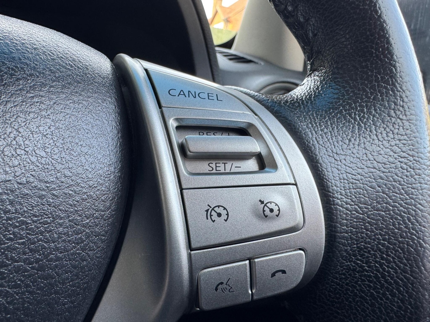 Used Nissan Navara 2016 for sale - 77970361: Photo 23