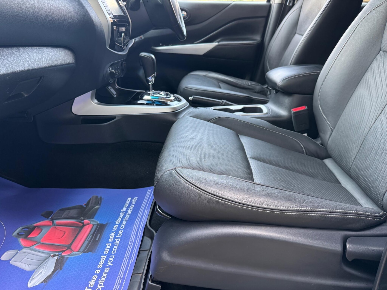 Used Nissan Navara 2016 for sale - 77970361: Photo 35