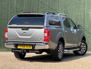 Used Nissan Navara 2016 for sale - 77970361: Photo