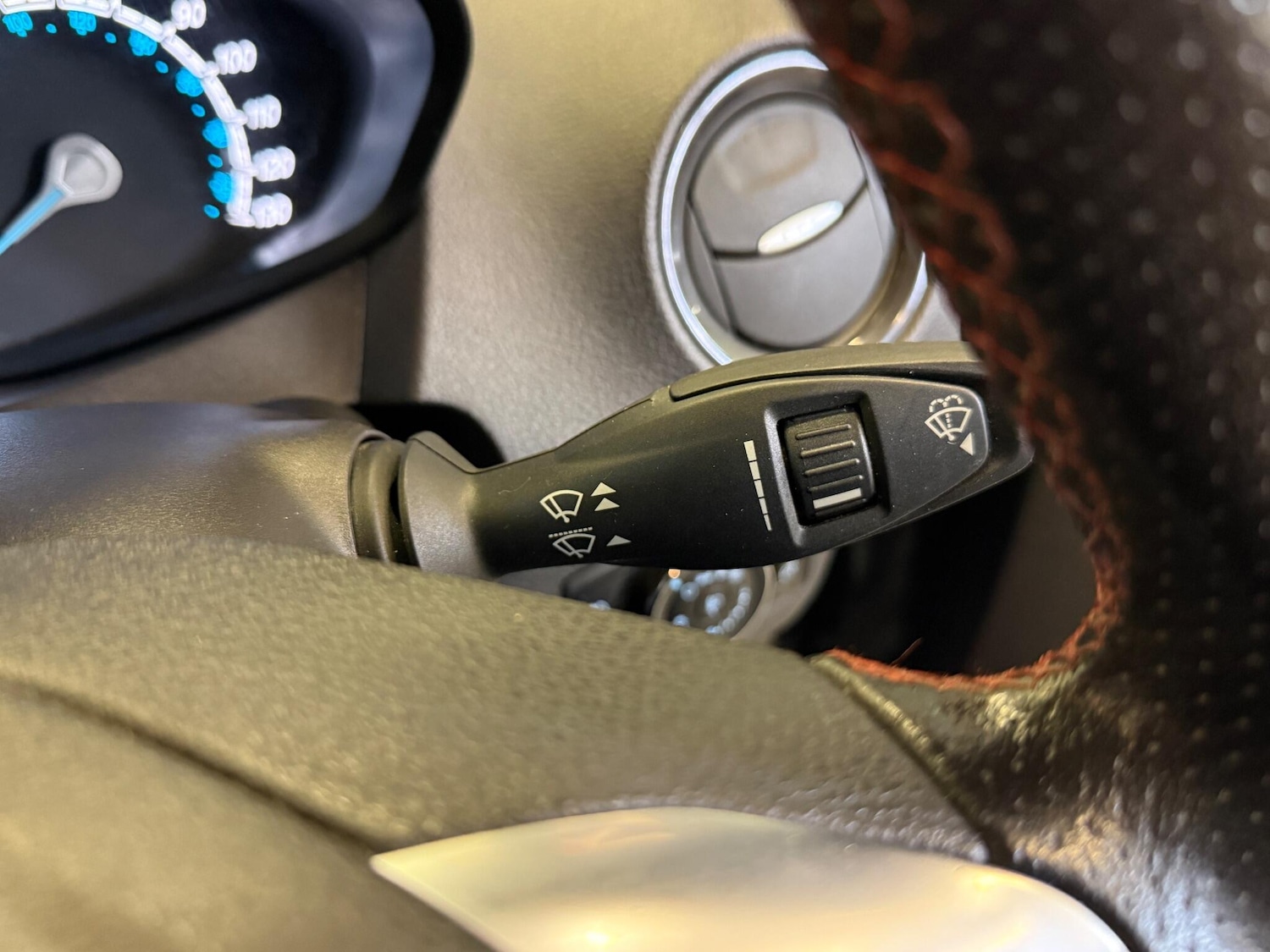 Used Ford Transit Courier 2019 for sale - 77016348: Photo 23